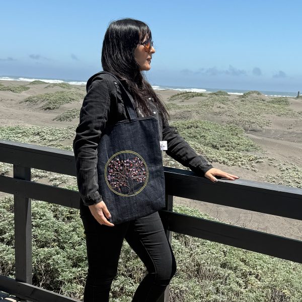 Totebag Bordada a mano Árbol de la Vida