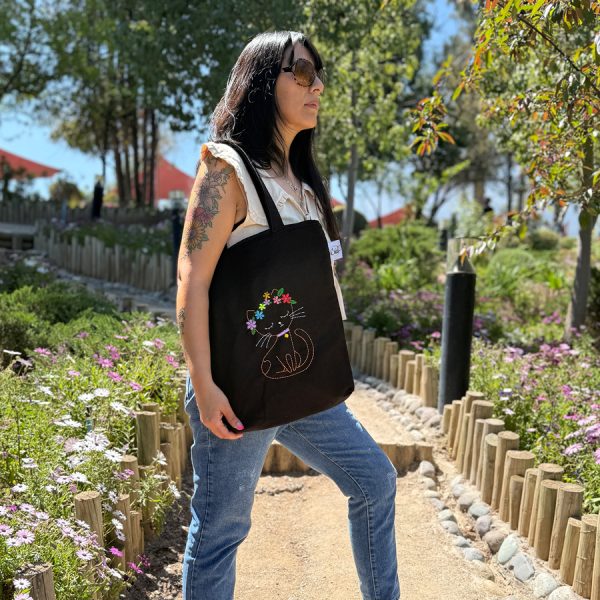 Totebag Bordada Gata Flo