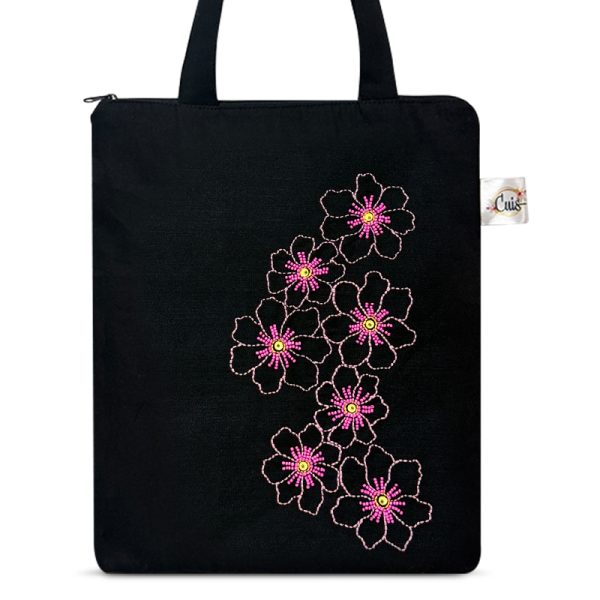 Totebag Negra Bordada a Mano