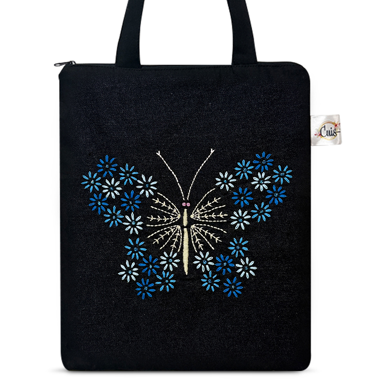 Totebag negra bordado a mano