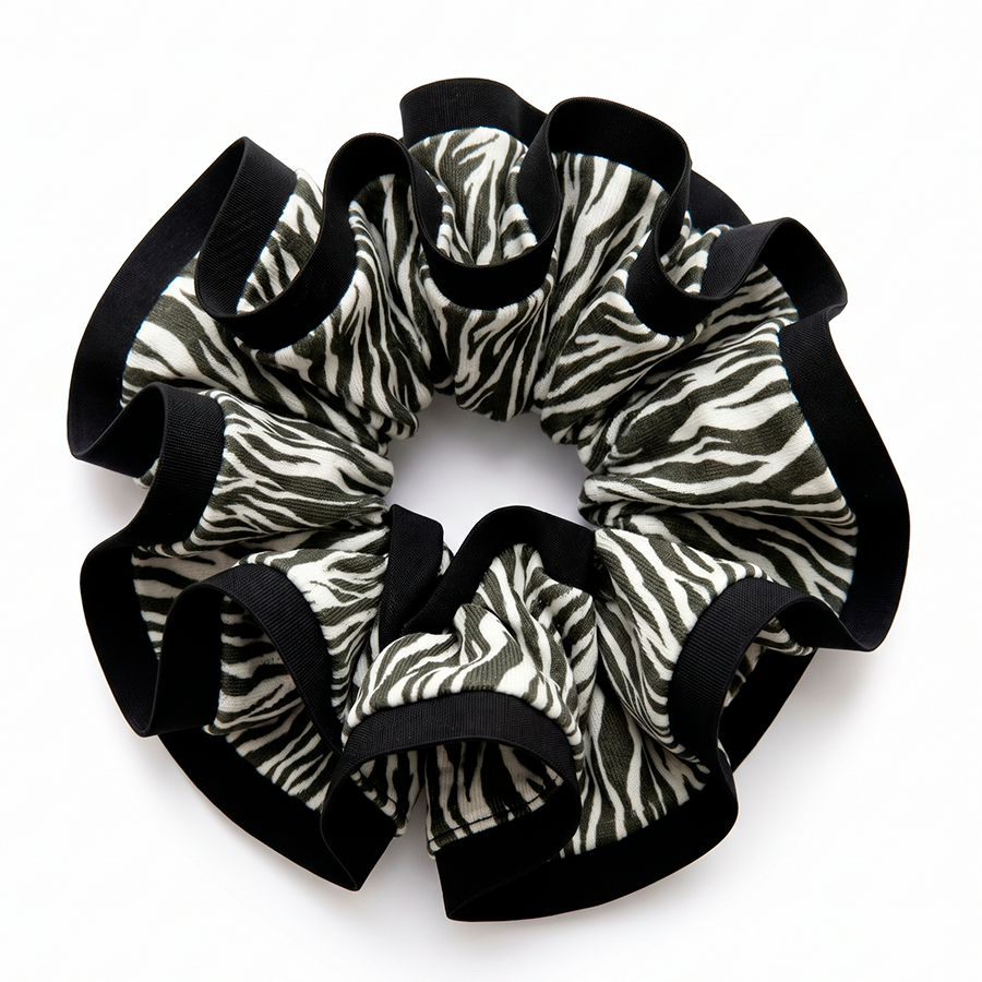 Scrunchie XL Animal print Cebra con Sesgo negro