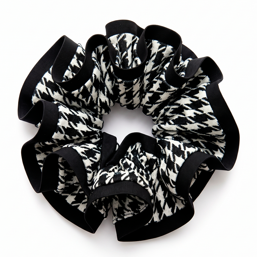 Scrunchie XL Patron Negro-Blanco con Sesgo negro